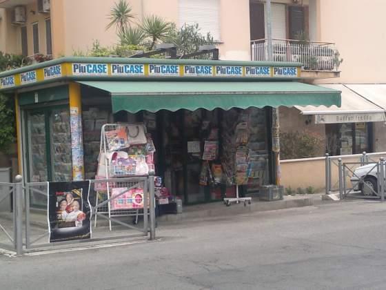 negozio in vendita a Roma in zona Gianicolense