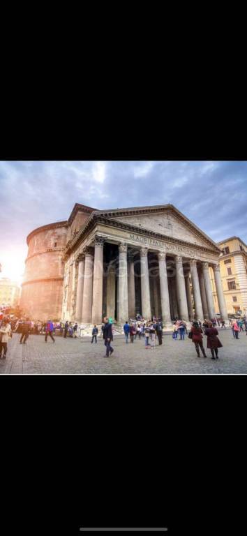 appartamento in vendita a Roma in zona Parione/Sant'Eustachio