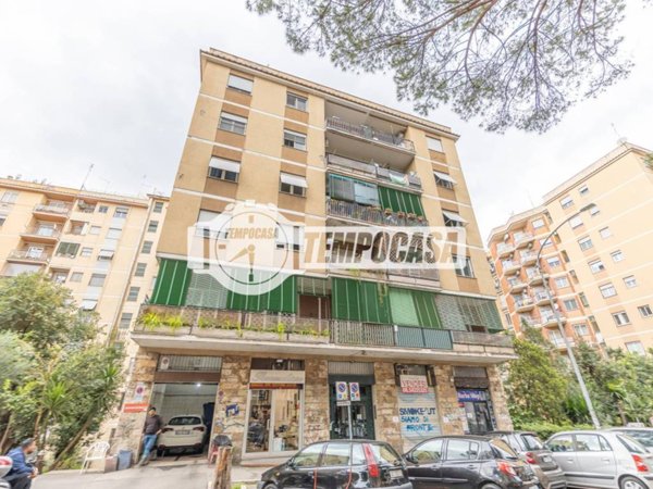 appartamento in vendita a Roma in zona Ostiense