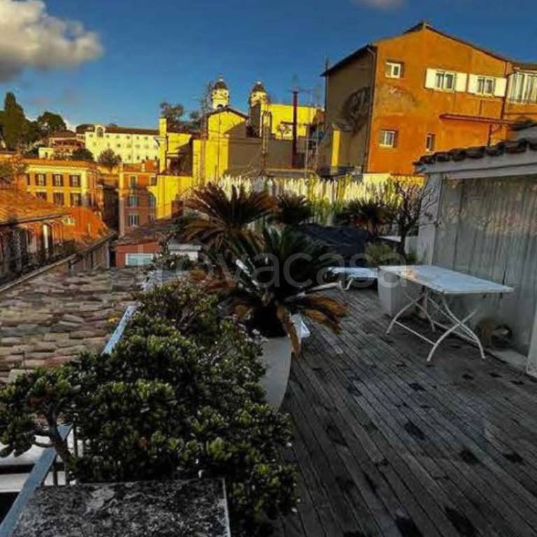 appartamento in vendita a Roma in zona Campo Marzio
