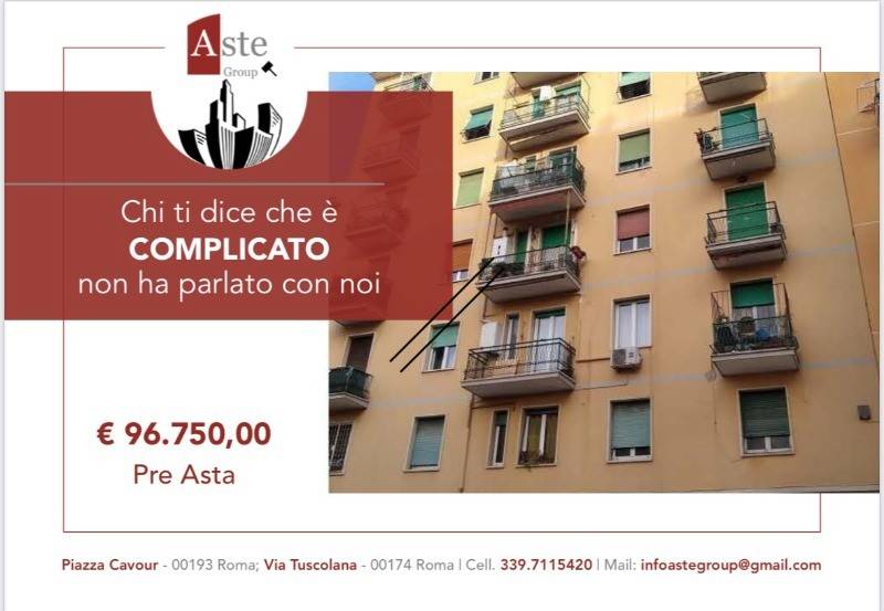 appartamento in vendita a Roma in zona Prenestino-Labicano