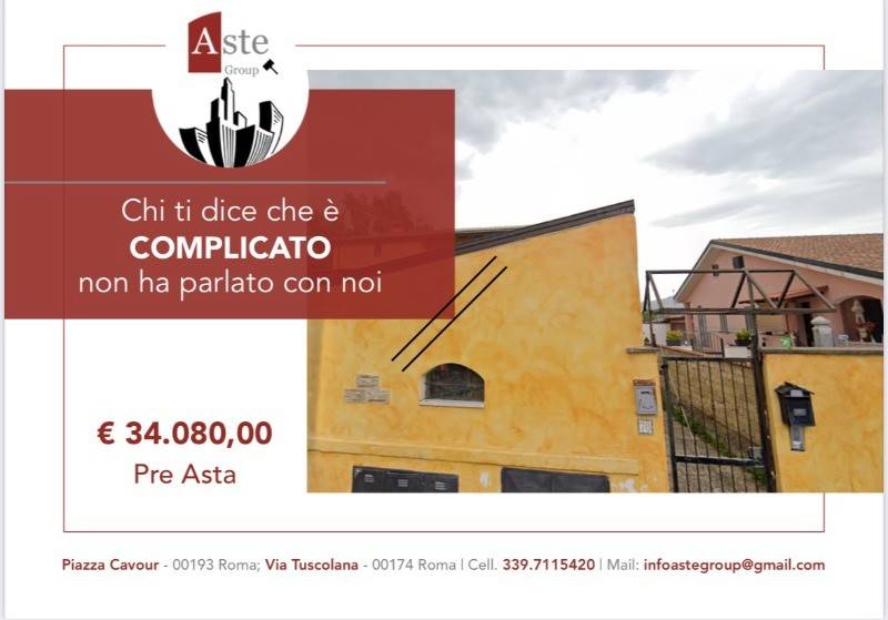 appartamento in vendita a Roma in zona Giardini di Corcolle