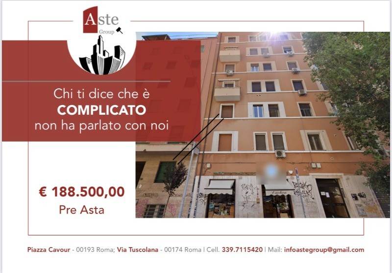 appartamento in vendita a Roma in zona Tuscolano