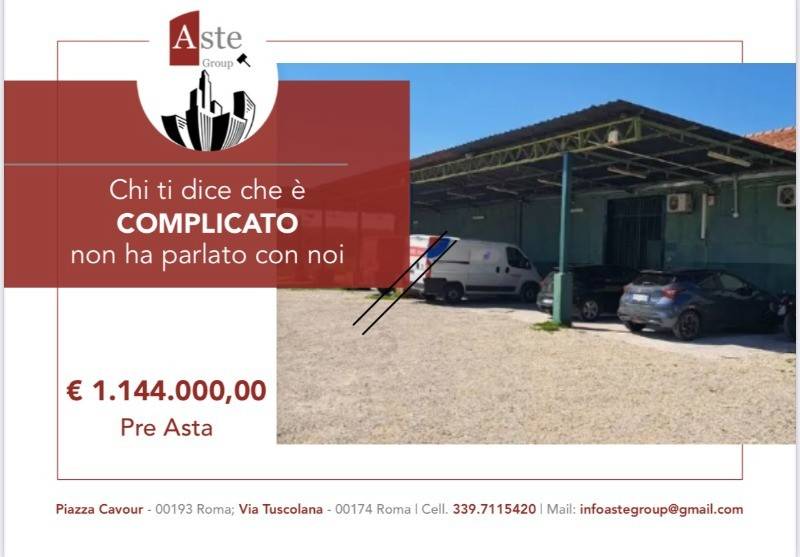 capannone in vendita a Roma in zona Collatino