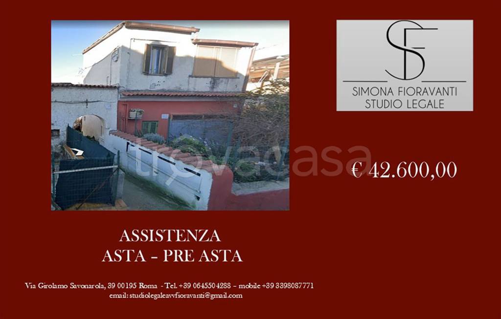 appartamento in vendita a Roma in zona Tuscolano