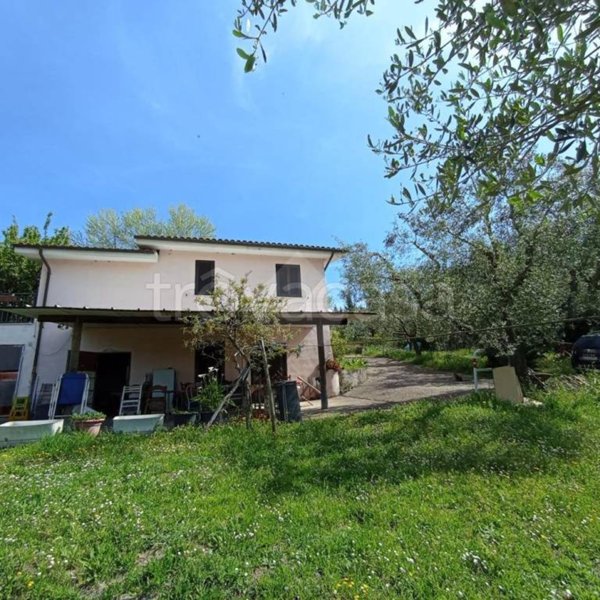 casa indipendente in vendita a Roma in zona La Giustiniana