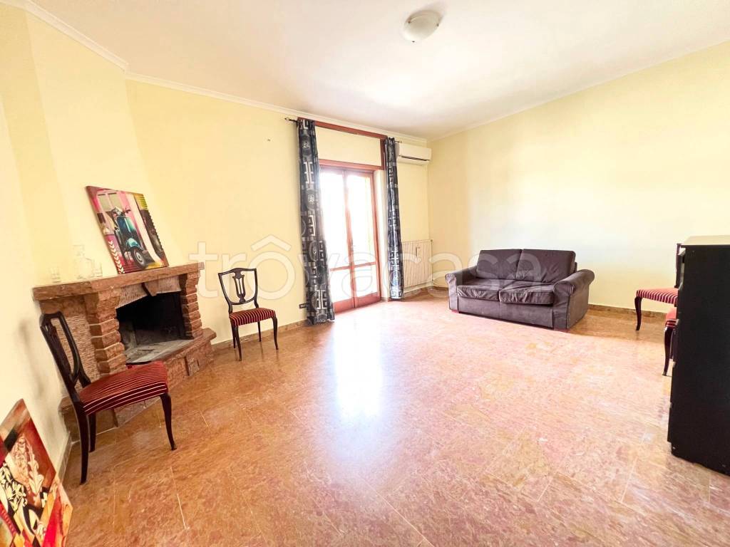 appartamento in vendita a Roma in zona Dragona/Bagnoletto