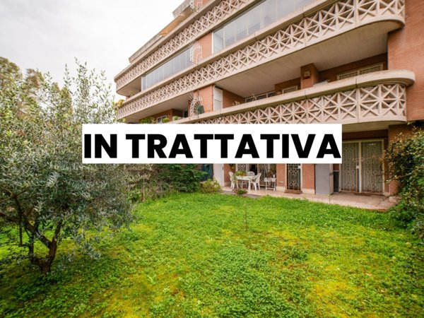 appartamento in vendita a Roma in zona Ostiense