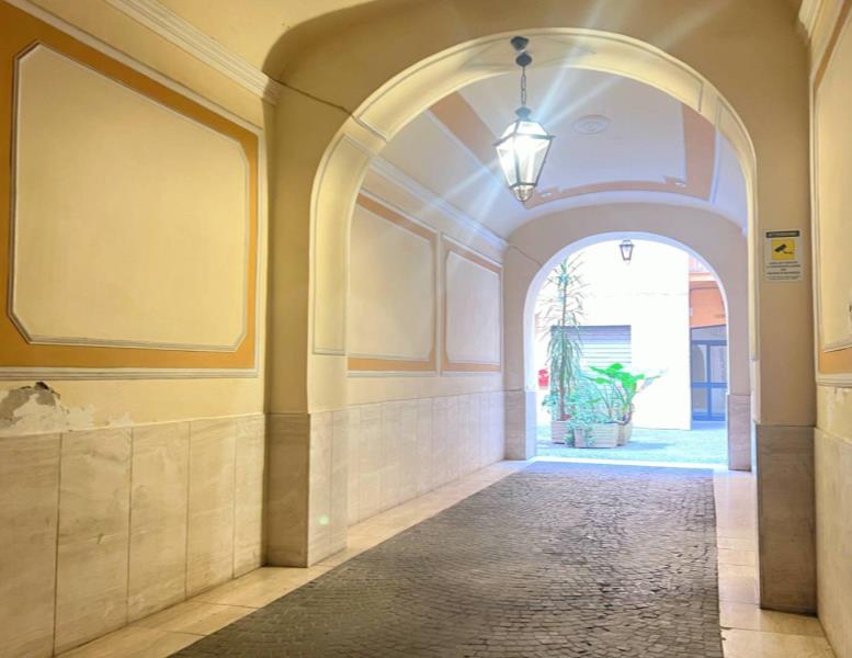 appartamento in vendita a Roma in zona Rione Prati