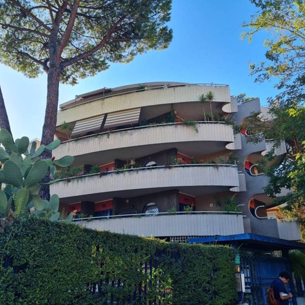appartamento in vendita a Roma in zona Portuense