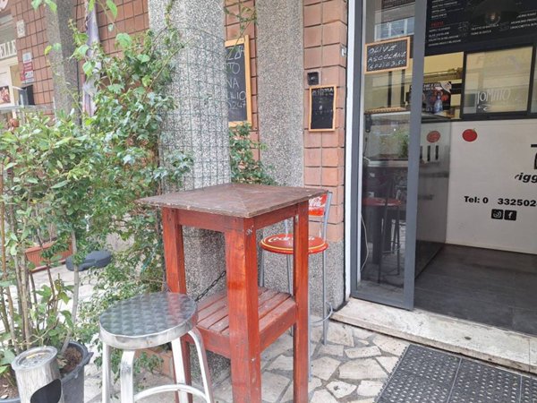 negozio in vendita a Roma in zona Grottarossa