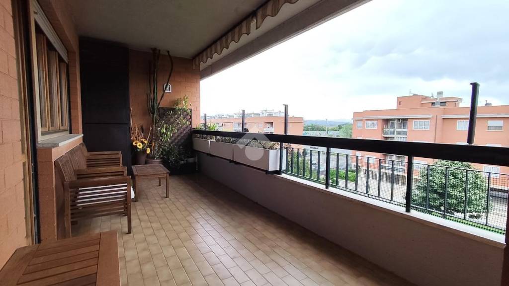 appartamento in vendita a Roma in zona San Basilio