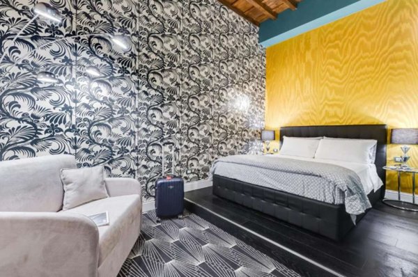 casa indipendente in vendita a Roma in zona Trevi-Colonna
