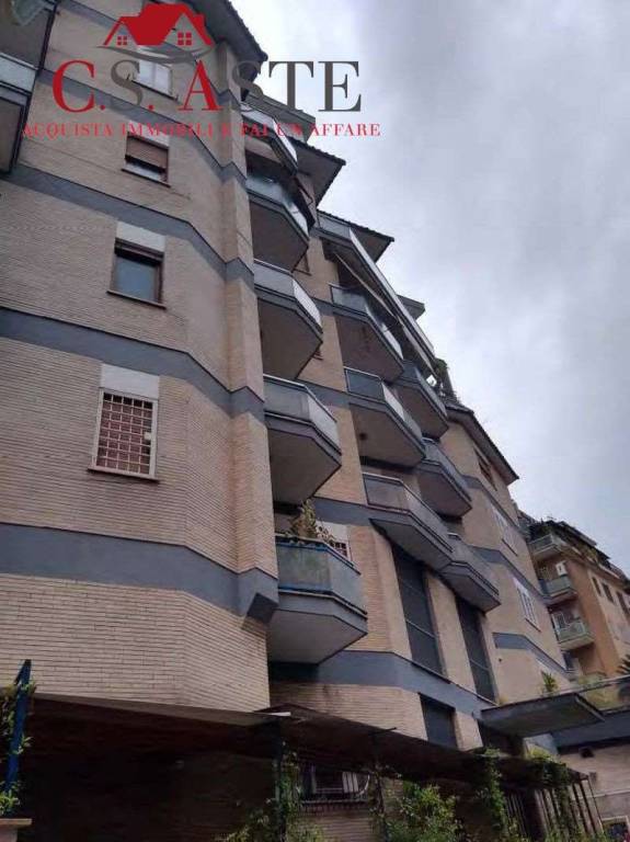 appartamento in vendita a Roma in zona Aurelio