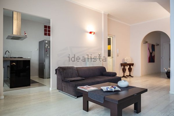 appartamento in vendita a Roma in zona Ostia