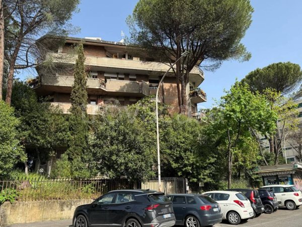 appartamento in vendita a Roma in zona Monte Sacro/Talenti