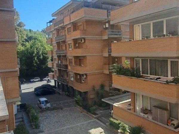 appartamento in vendita a Roma