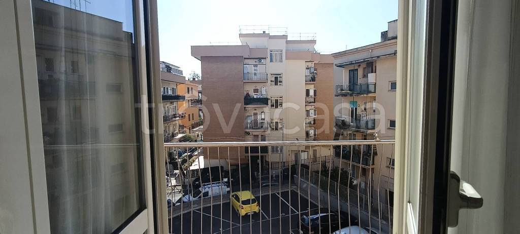appartamento in vendita a Roma in zona Primavalle
