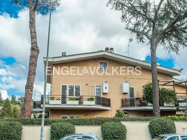 appartamento in vendita a Roma in zona Spinaceto