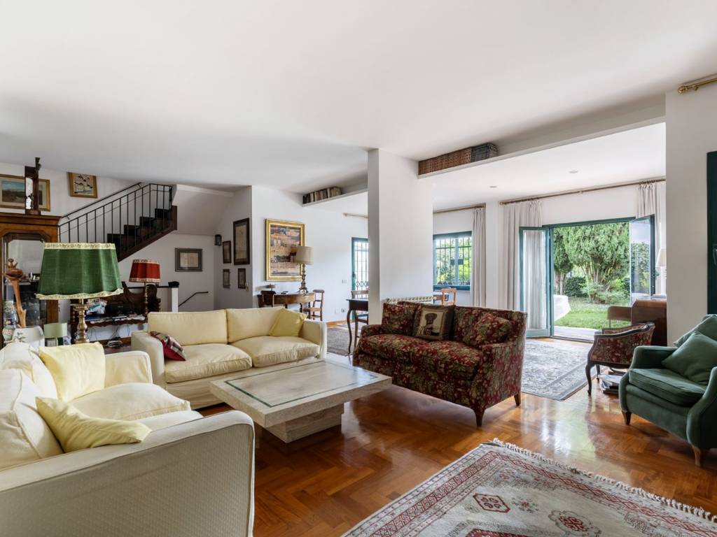 casa indipendente in vendita a Roma
