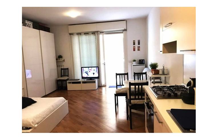 appartamento in vendita a Roma in zona Valle Muricana