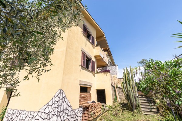 casa indipendente in vendita a Roma in zona Prima Porta