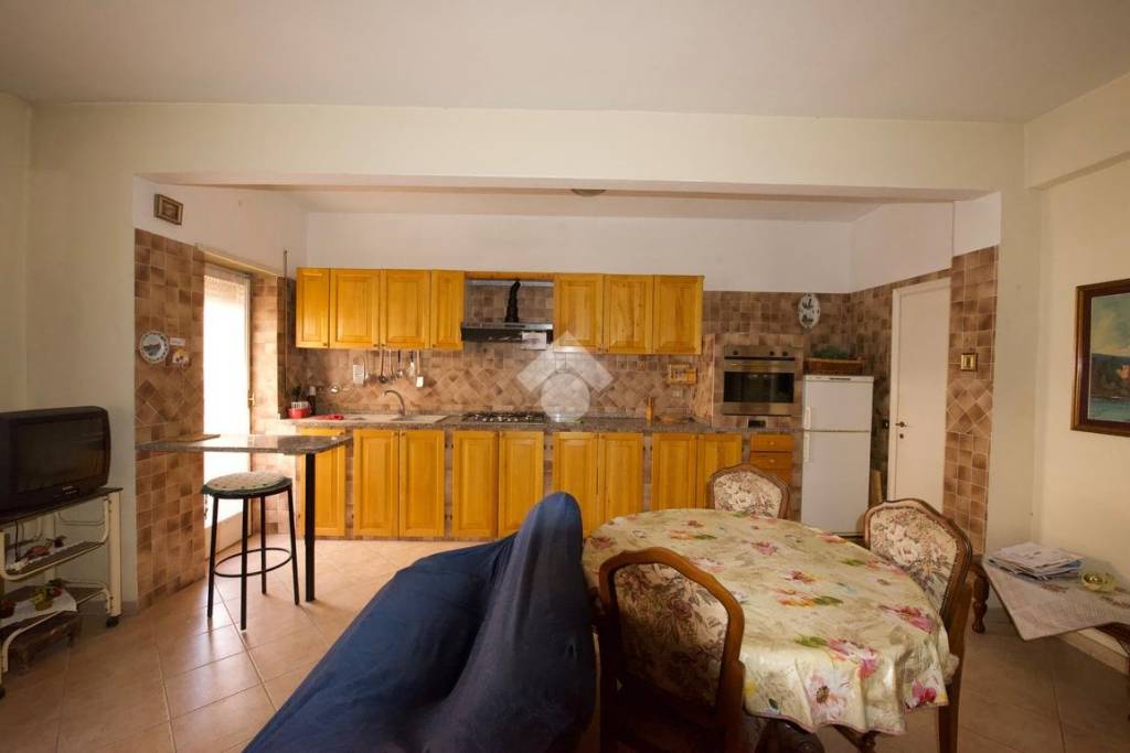 appartamento in vendita a Roma in zona Ostia