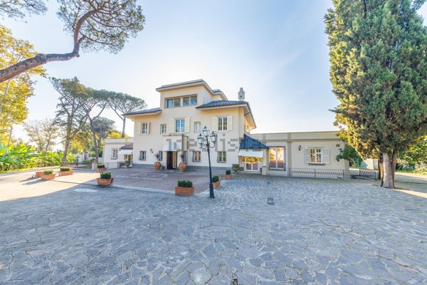 casa indipendente in vendita a Roma in zona Tor di Quinto