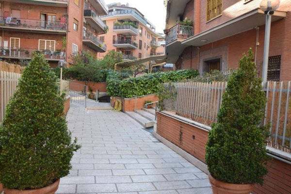 appartamento in vendita a Roma in zona Portuense