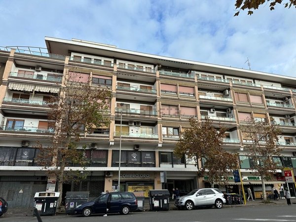 appartamento in vendita a Roma in zona Ostia