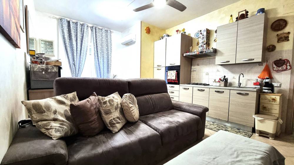 appartamento in vendita a Roma in zona Ostia