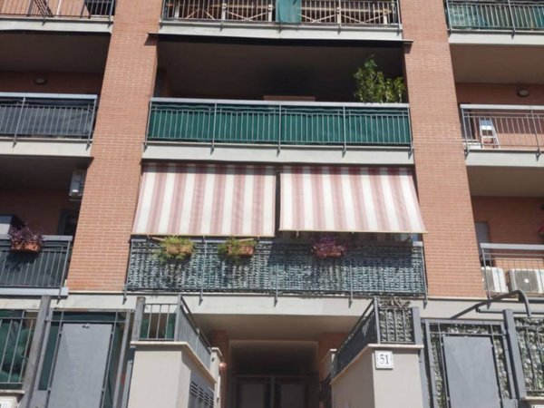 appartamento in vendita a Roma in zona Sette Bagni