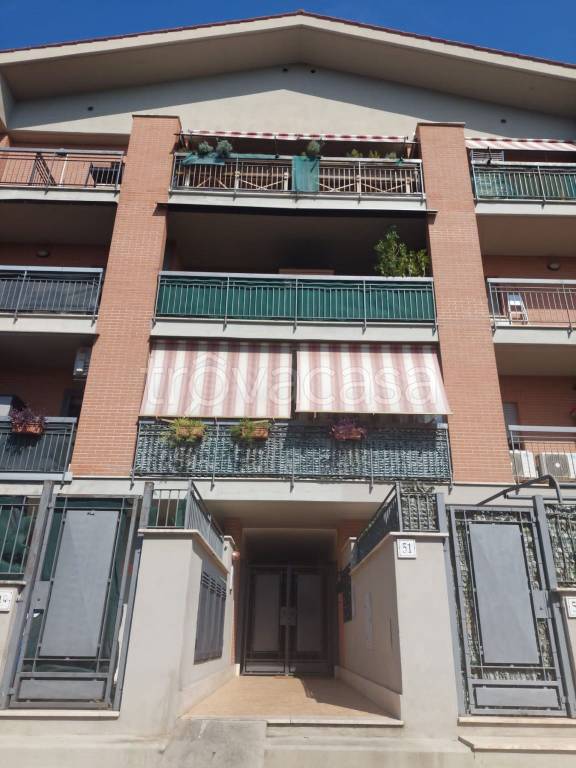 appartamento in vendita a Roma in zona Case Rosse