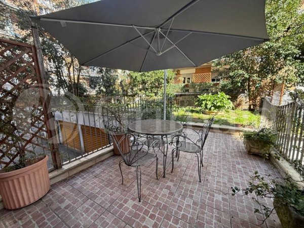 appartamento in vendita a Roma in zona Gianicolense