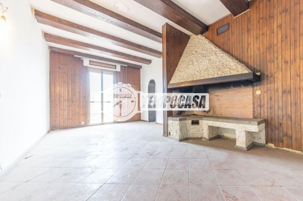 appartamento in vendita a Roma in zona Casal Morena