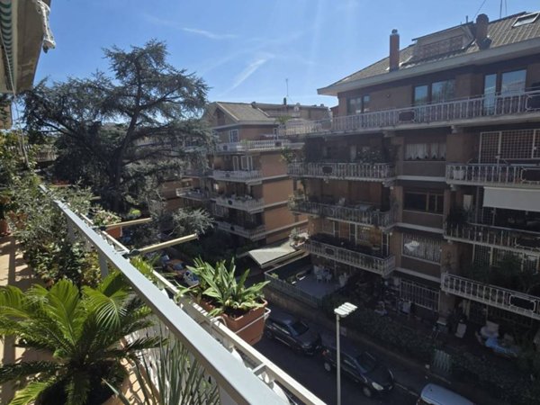 appartamento in vendita a Roma in zona Monte Sacro/Talenti