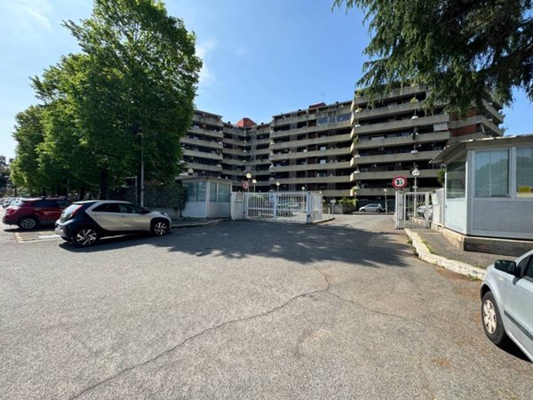 appartamento in vendita a Roma in zona Giuliano Dalmata