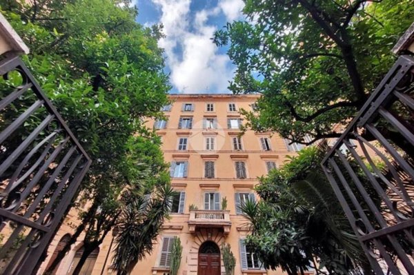 appartamento in vendita a Roma in zona Esquilino