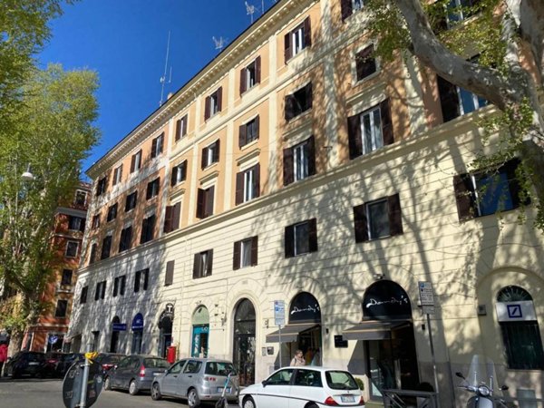 appartamento in vendita a Roma in zona Testaccio