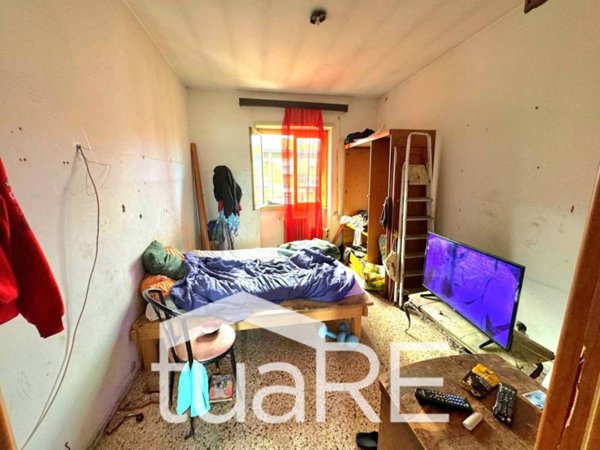 appartamento in vendita a Roma in zona Torre Spaccata