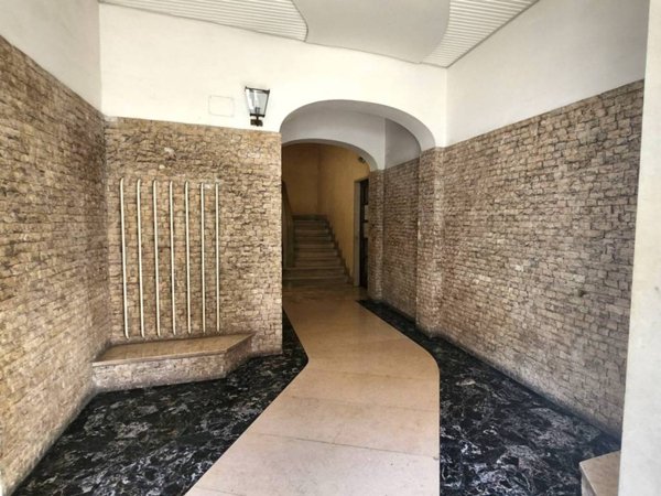 appartamento in vendita a Roma in zona Tuscolano