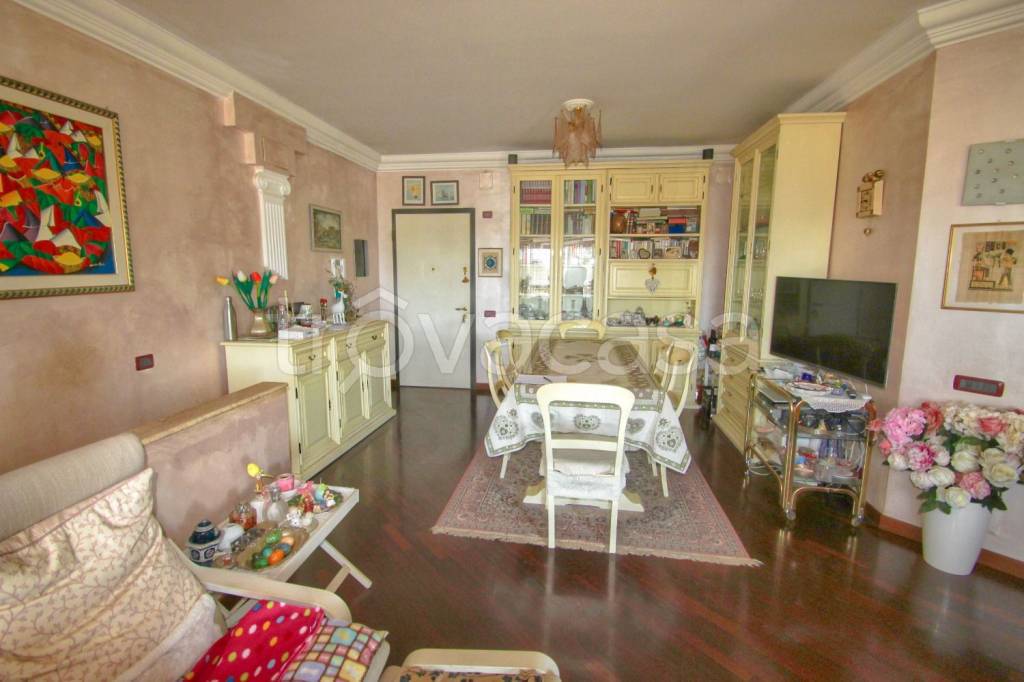appartamento in vendita a Roma in zona Mezzocammino