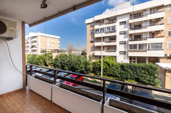 appartamento in vendita a Roma in zona Casal Palocco