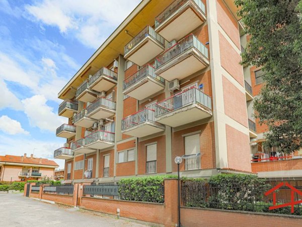 appartamento in vendita a Roma in zona Tor Vergata/Torrenova