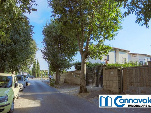 appartamento in vendita a Roma in zona Acilia