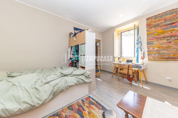 appartamento in vendita a Roma in zona Tuscolano