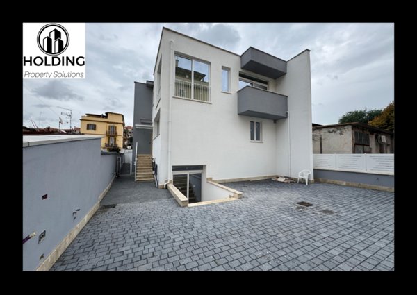 appartamento in vendita a Roma in zona Torre Maura