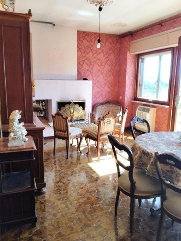 appartamento in vendita a Roma in zona Spinaceto