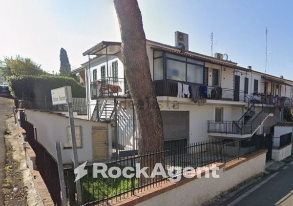 appartamento in vendita a Roma in zona Monte Migliore