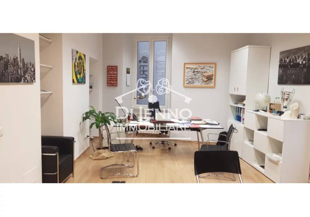 appartamento in vendita a Roma in zona Campo Marzio